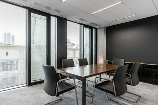 時(shí)尚辦公網(wǎng) 辦公設(shè)計(jì) 設(shè)計(jì)欣賞 暗調(diào)黑白灰 dvk euro service華沙辦公設(shè)計(jì)欣賞